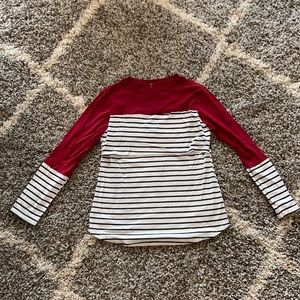 Super cute Breastfeeding/nursing long sleeve top